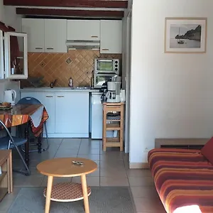 Dans De Charme, Piscine, Proche Appartement Cassis