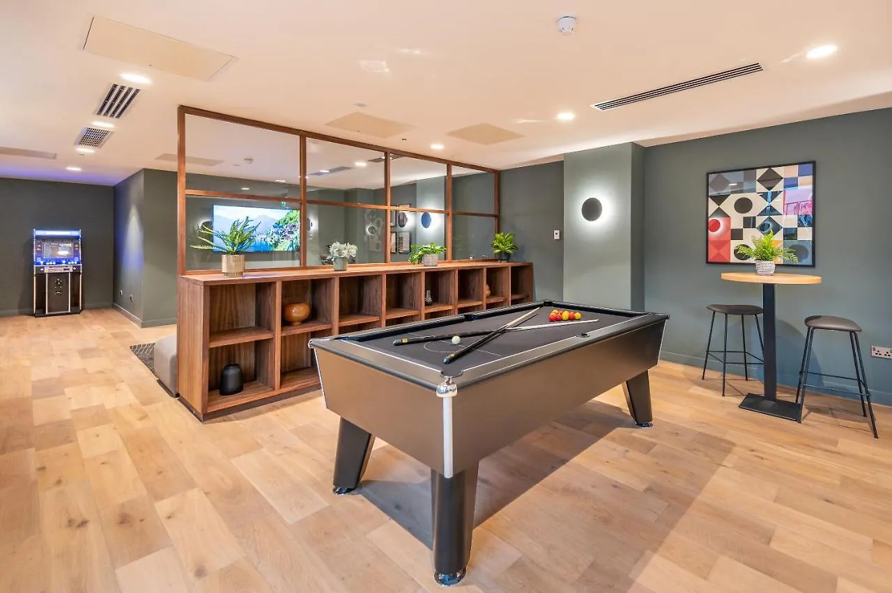 Niche Living - Dun Laoghaire Dublin Daire